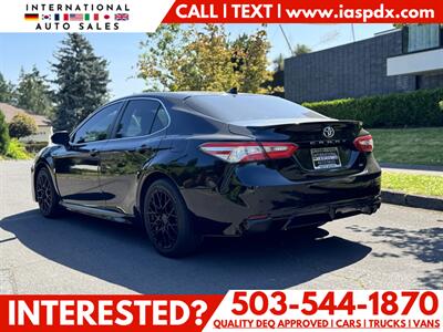 2019 Toyota Camry LE   - Photo 3 - Portland, OR 97216