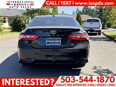 2019 Toyota Camry LE   - Photo 4 - Portland, OR 97216