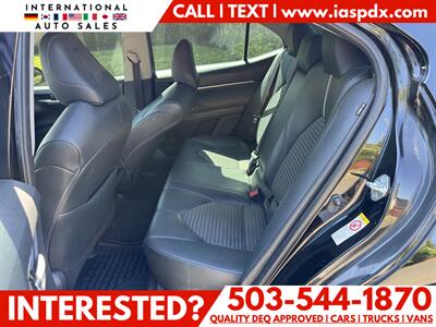 2019 Toyota Camry LE   - Photo 9 - Portland, OR 97216