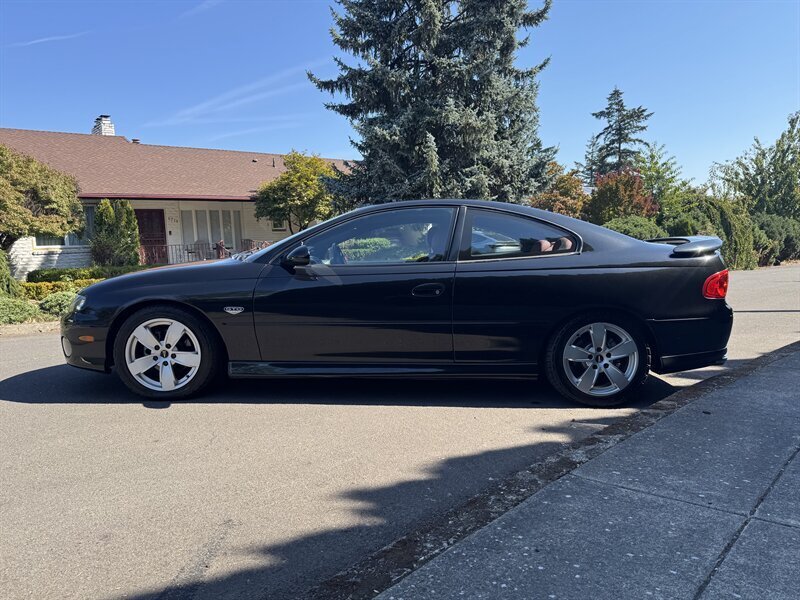 2004 Pontiac GTO  