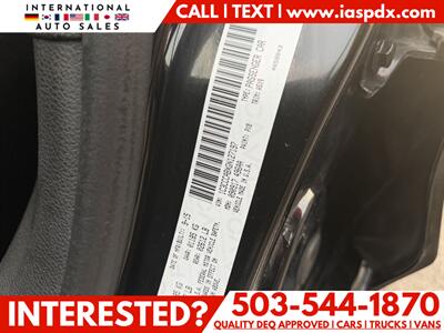 2016 Chrysler 200 Limited   - Photo 12 - Portland, OR 97216