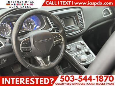 2016 Chrysler 200 Limited   - Photo 8 - Portland, OR 97216