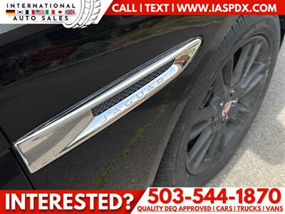 2018 Jaguar XE 25t Premium   - Photo 14 - Portland, OR 97216