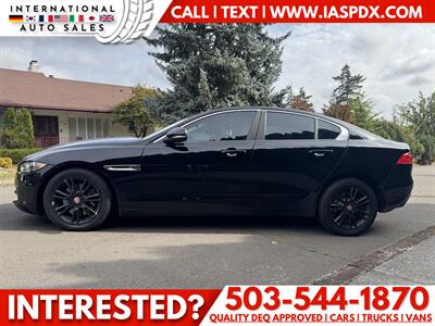 2018 Jaguar XE 25t Premium   - Photo 2 - Portland, OR 97216
