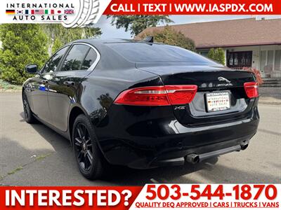 2018 Jaguar XE 25t Premium   - Photo 3 - Portland, OR 97216