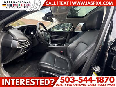 2018 Jaguar XE 25t Premium   - Photo 9 - Portland, OR 97216