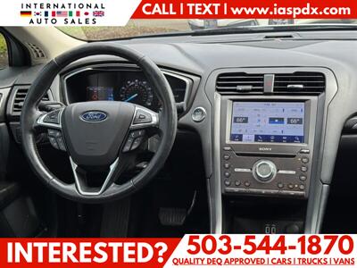 2020 Ford Fusion Titanium   - Photo 12 - Portland, OR 97216