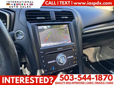 2020 Ford Fusion Titanium   - Photo 13 - Portland, OR 97216