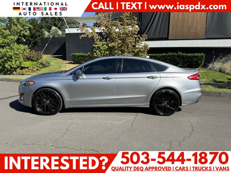 2020 Ford Fusion Titanium  