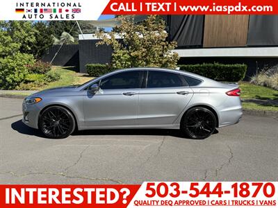 2020 Ford Fusion Titanium   - Photo 2 - Portland, OR 97216
