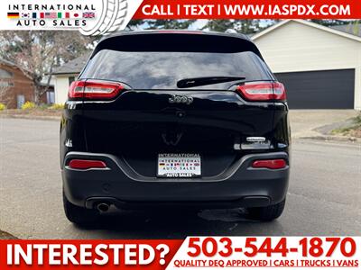 2018 Jeep Cherokee Latitude   - Photo 4 - Portland, OR 97216