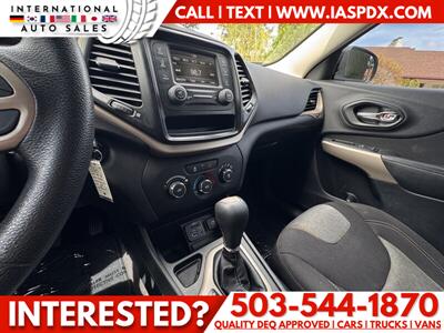 2018 Jeep Cherokee Latitude - Photo 12 - Portland, OR 97216