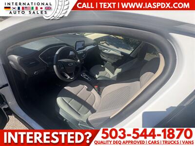2020 Ford Escape SE   - Photo 9 - Portland, OR 97216