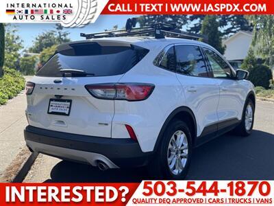 2020 Ford Escape SE   - Photo 5 - Portland, OR 97216