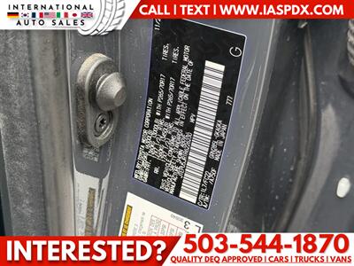 2024 Toyota 4Runner TRD Off-Road   - Photo 13 - Portland, OR 97216