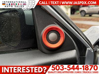 2017 Honda Civic Si   - Photo 17 - Portland, OR 97216