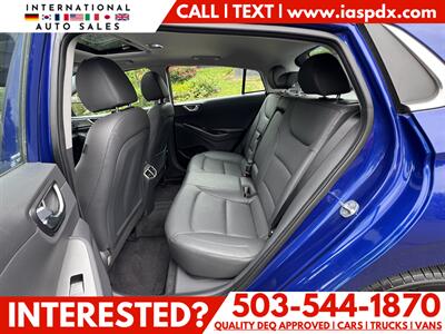 2021 Hyundai IONIQ Electric Limited   - Photo 11 - Portland, OR 97216