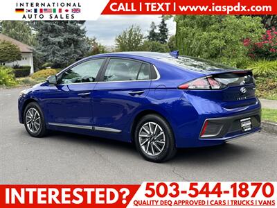 2021 Hyundai IONIQ Electric Limited   - Photo 3 - Portland, OR 97216