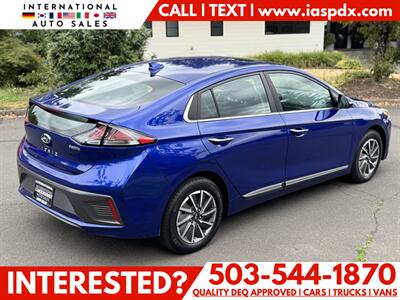 2021 Hyundai IONIQ Electric Limited   - Photo 5 - Portland, OR 97216