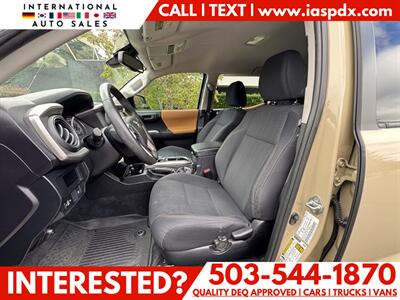2019 Toyota Tacoma TRD Off-Road   - Photo 8 - Portland, OR 97216