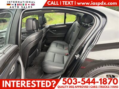 2011 BMW 528i   - Photo 10 - Portland, OR 97216