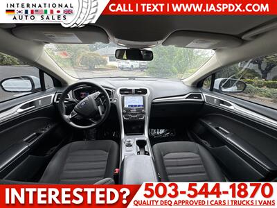 2020 Ford Fusion SE - Photo 11 - Portland, OR 97216