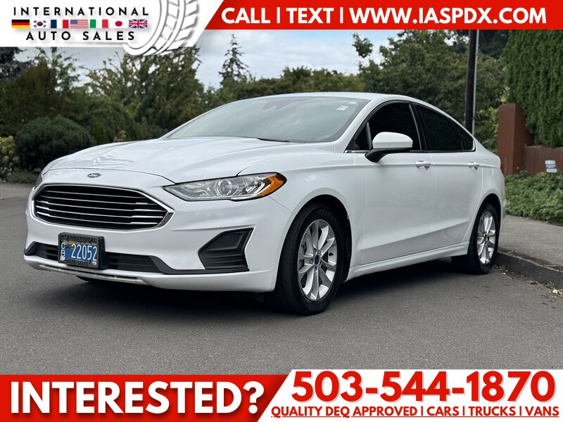 2020 Ford Fusion SE  
