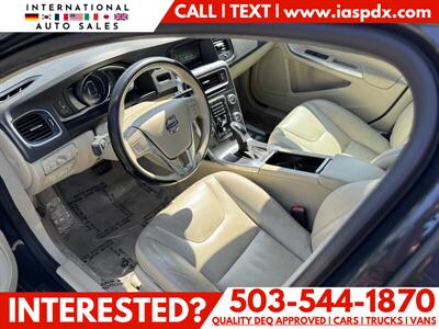 2016 Volvo V60 T5 Drive-E Premier   - Photo 8 - Portland, OR 97216