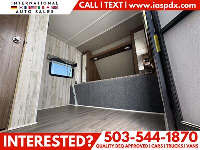 2019 Keystone Travel Trailer 2052   - Photo 9 - Portland, OR 97216