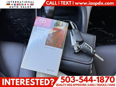 2019 Toyota Camry LE   - Photo 12 - Portland, OR 97216