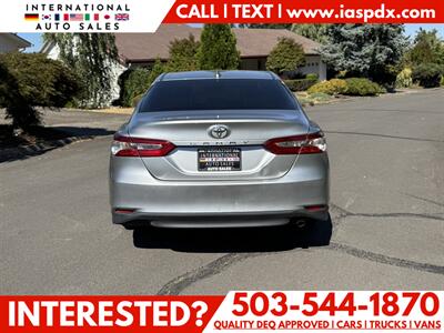 2019 Toyota Camry LE   - Photo 4 - Portland, OR 97216