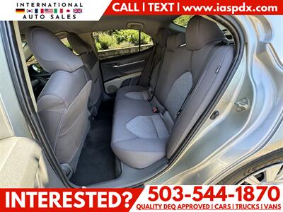 2019 Toyota Camry LE   - Photo 10 - Portland, OR 97216