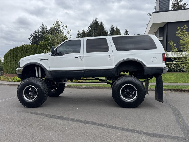 2000 Ford Excursion Limited  