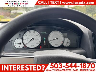 2006 Chrysler 300 Series   - Photo 8 - Portland, OR 97216