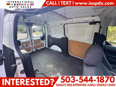 2017 Ford Transit Connect XL   - Photo 13 - Portland, OR 97216