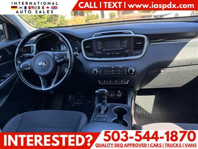 2016 Kia Sorento LX   - Photo 13 - Portland, OR 97216
