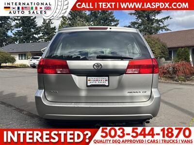 2004 Toyota Sienna CE 7 Passenger - Photo 17 - Portland, OR 97216