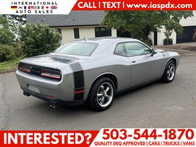 2015 Dodge Challenger SXT   - Photo 5 - Portland, OR 97216