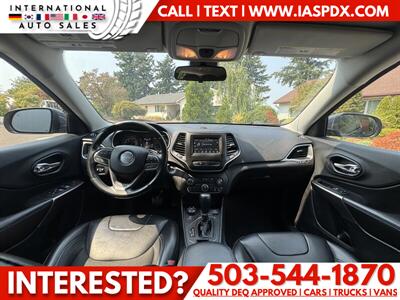 2020 Jeep Cherokee Latitude Plus - Photo 11 - Portland, OR 97216