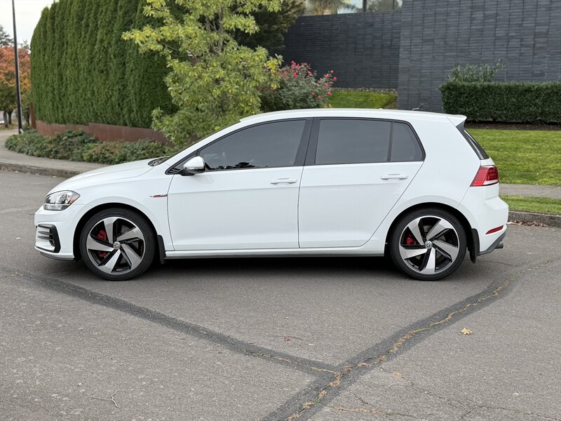 2020 Volkswagen Golf GTI S