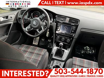 2020 Volkswagen Golf GTI S   - Photo 11 - Portland, OR 97216
