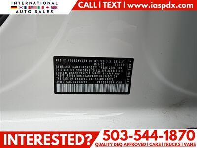 2020 Volkswagen Golf GTI S   - Photo 15 - Portland, OR 97216