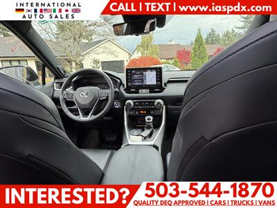 2020 Toyota RAV4 Hybrid XSE - Photo 10 - Portland, OR 97216
