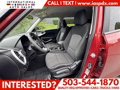 2022 Kia Soul LX   - Photo 9 - Portland, OR 97216