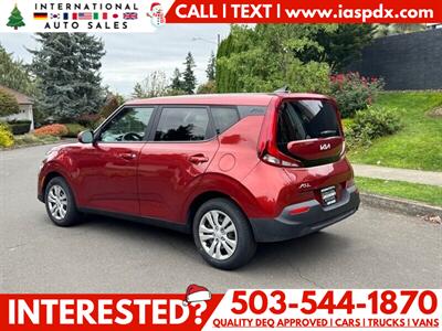 2022 Kia Soul LX   - Photo 3 - Portland, OR 97216