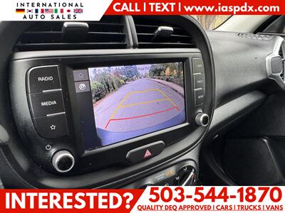 2022 Kia Soul LX   - Photo 12 - Portland, OR 97216