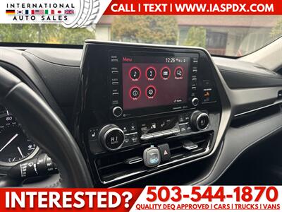 2022 Toyota Highlander XLE - Photo 12 - Portland, OR 97216