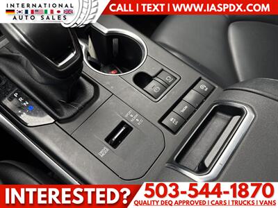 2022 Toyota Highlander XLE - Photo 13 - Portland, OR 97216