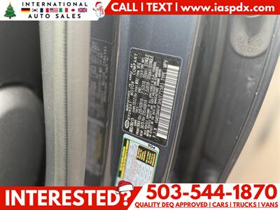 2017 Hyundai SANTA FE SE   - Photo 13 - Portland, OR 97216