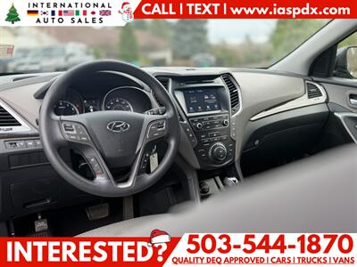 2017 Hyundai SANTA FE SE   - Photo 12 - Portland, OR 97216